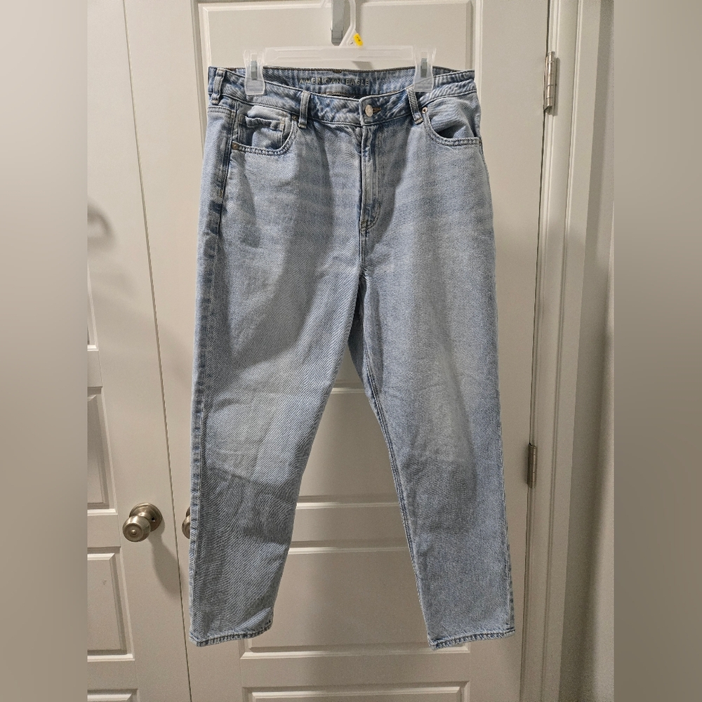 American Eagle Outfitters Light Blue Straight Leg Jeans
